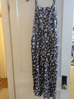 Old Navy Floral Navy And White Wide-Leg Jumpsuit